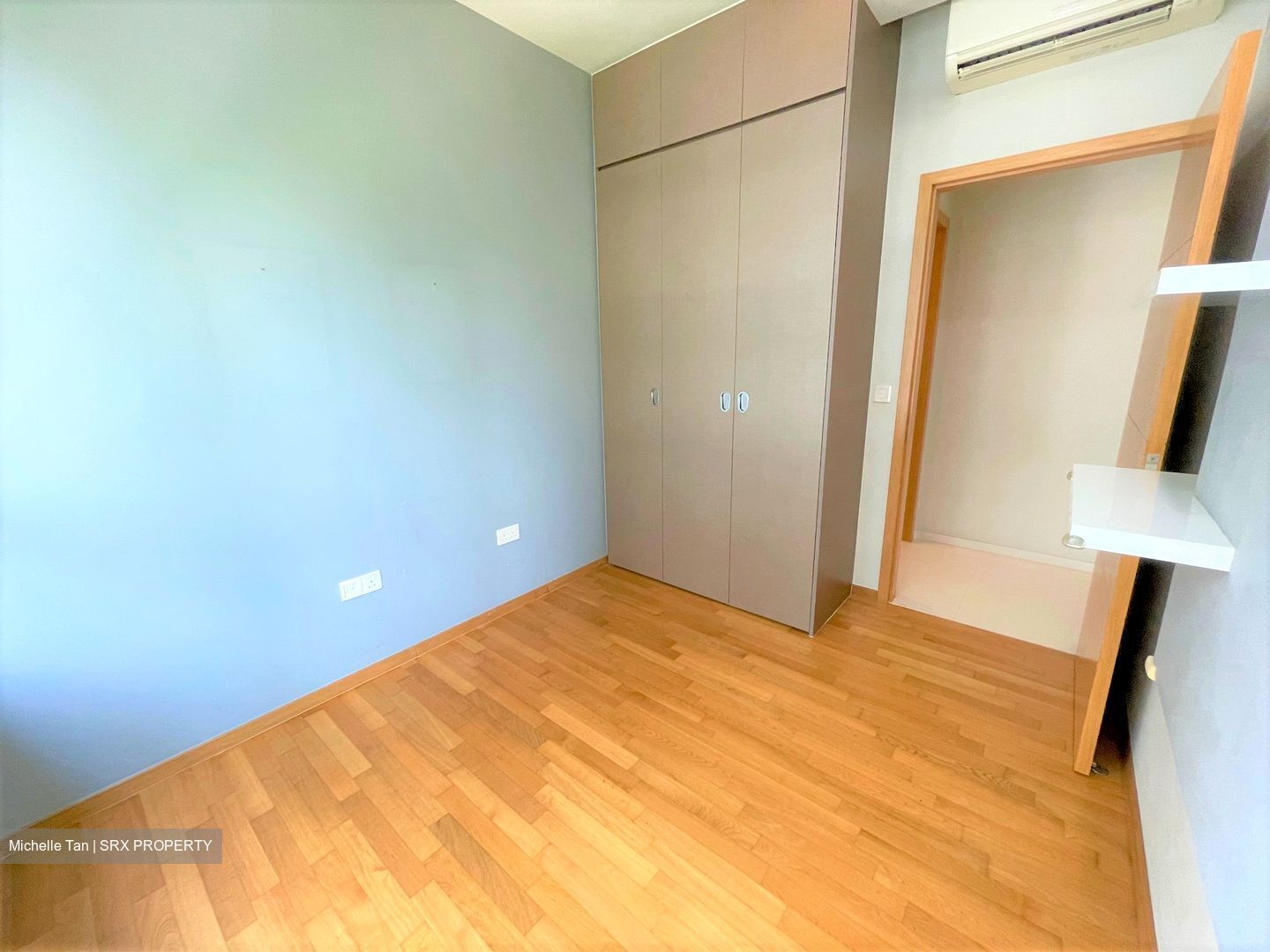 Vacanza @ East (D14), Condominium #346976221
